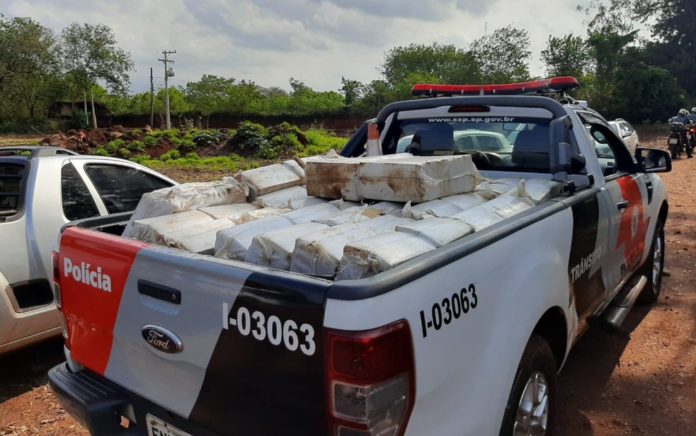 Polícia Militar apreende 1 tonelada de maconha