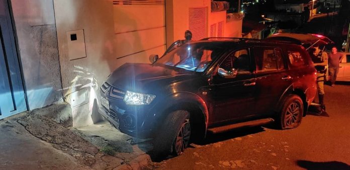 Candidato a prefeito atingiu policial durante fuga em Passos (MG) — Foto: Redes Sociais