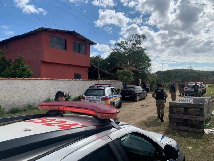 Estudante morreu baleada em baile funk clandestino em São Sebastião da Bela Vista (MG) — Foto: Polícia Militar