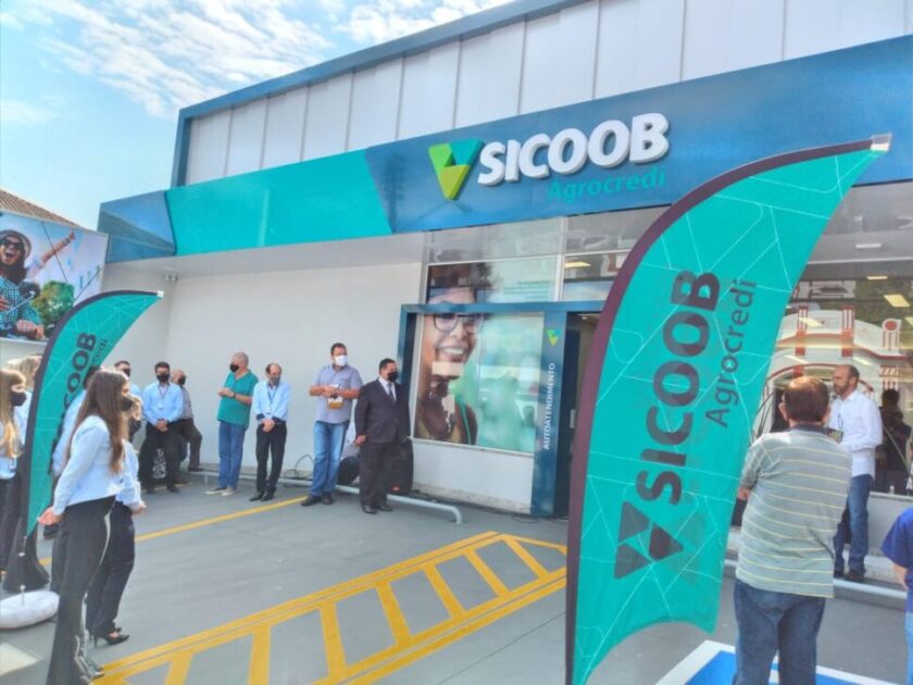 Em novo espaço, Sicoob Agrocredi muda de endereço para atender melhor seus clientes e associados