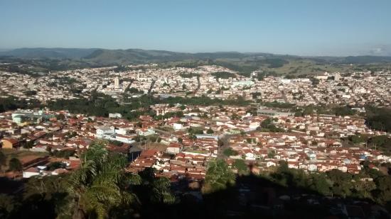 'Município VerdeAzul': Divinolândia recebe selo com a melhor colocação da região