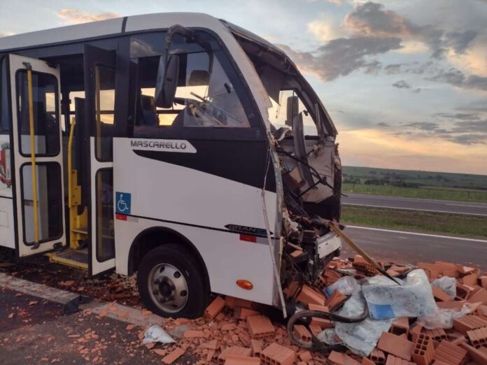 Motorista da Central de Ambulâncias morre em trágico acidente na rodovia SP-127